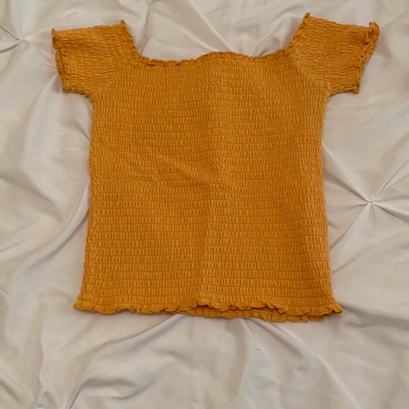 Off the shoulder top - Picture 1 of 2